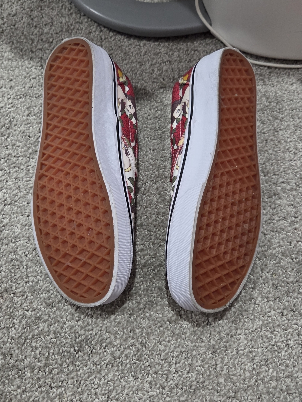 Vans - Picture 2 of 3